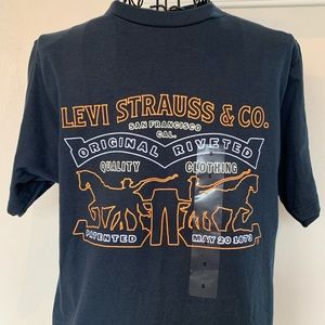 Levi’s Strauss & Co 100% Cotton Graphic Tee Shirt